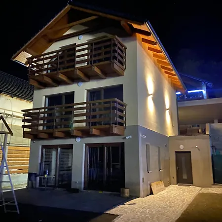 Chalet Lenka Myto pod Dumbierom