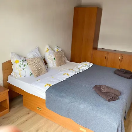 Chalet Lenka *