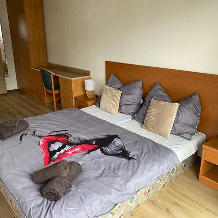 Lenka 657 בקתה Mýto pod Ďumbierom